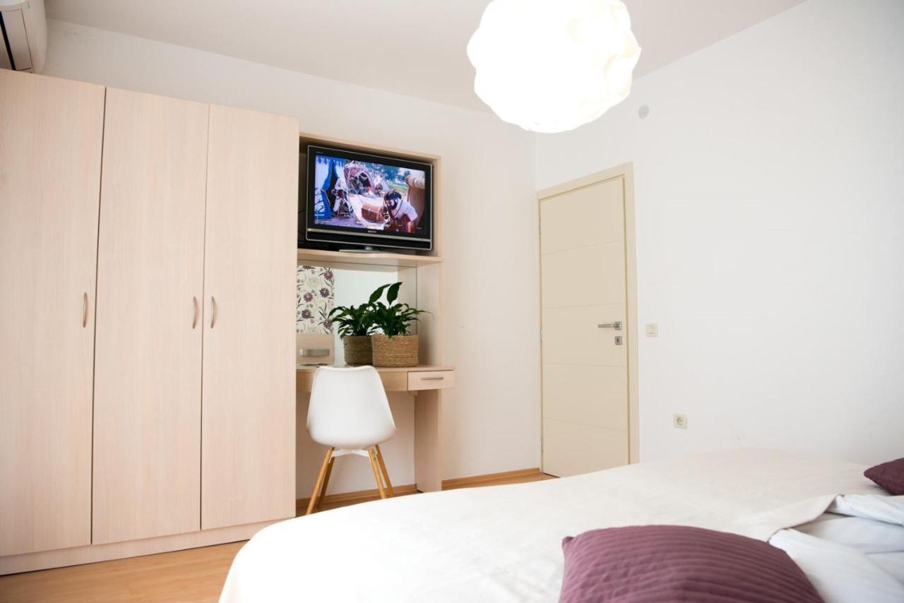 Apartments Sandra Пореч Экстерьер фото