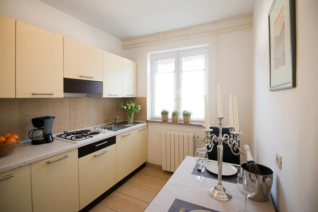 Apartments Sandra Пореч Экстерьер фото