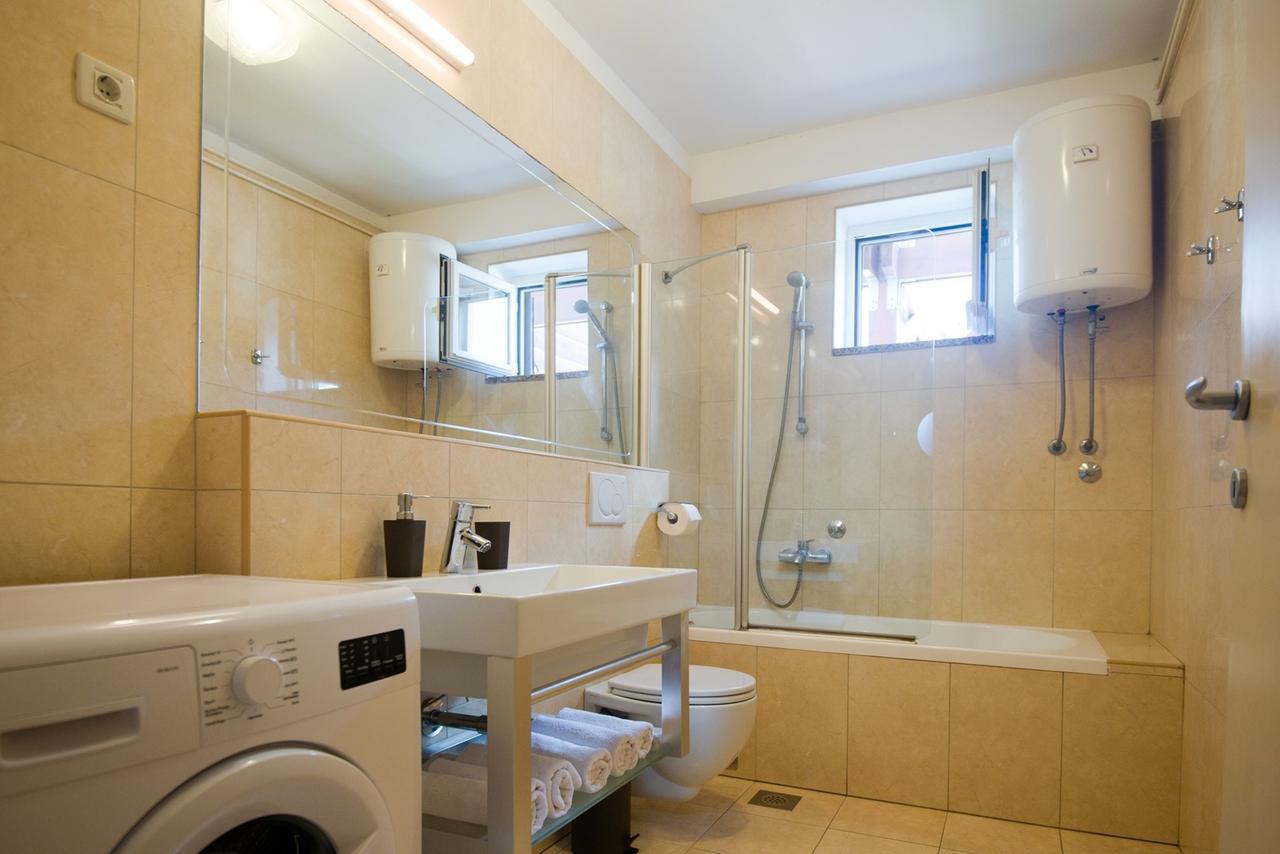 Apartments Sandra Пореч Экстерьер фото